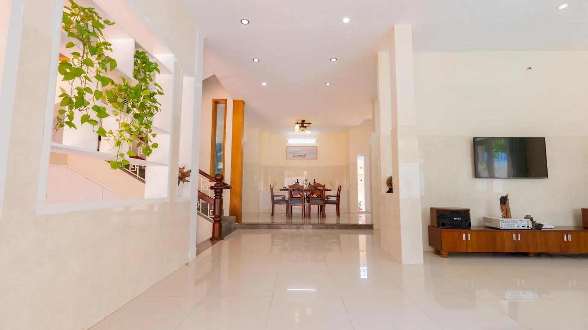 Biet Thu Hoang Duc Co Ho Boi Villa Vung Tau Vietnam